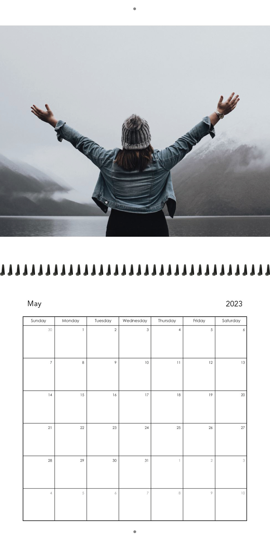 Wall Calendar White Portfolio 12x12 05